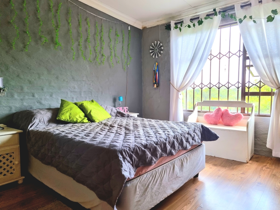 4 Bedroom Property for Sale in Mooinooi North West